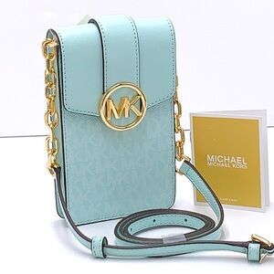 MICHAEL KORS CARMEN SMALL NORTH SOUTH XBODY FAIR AQUA SIGNATURE COLOR